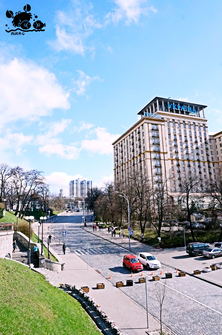 欧洲地区景点 乌克兰旅游景点  独立广场是位于乌克兰首都基辅市中心