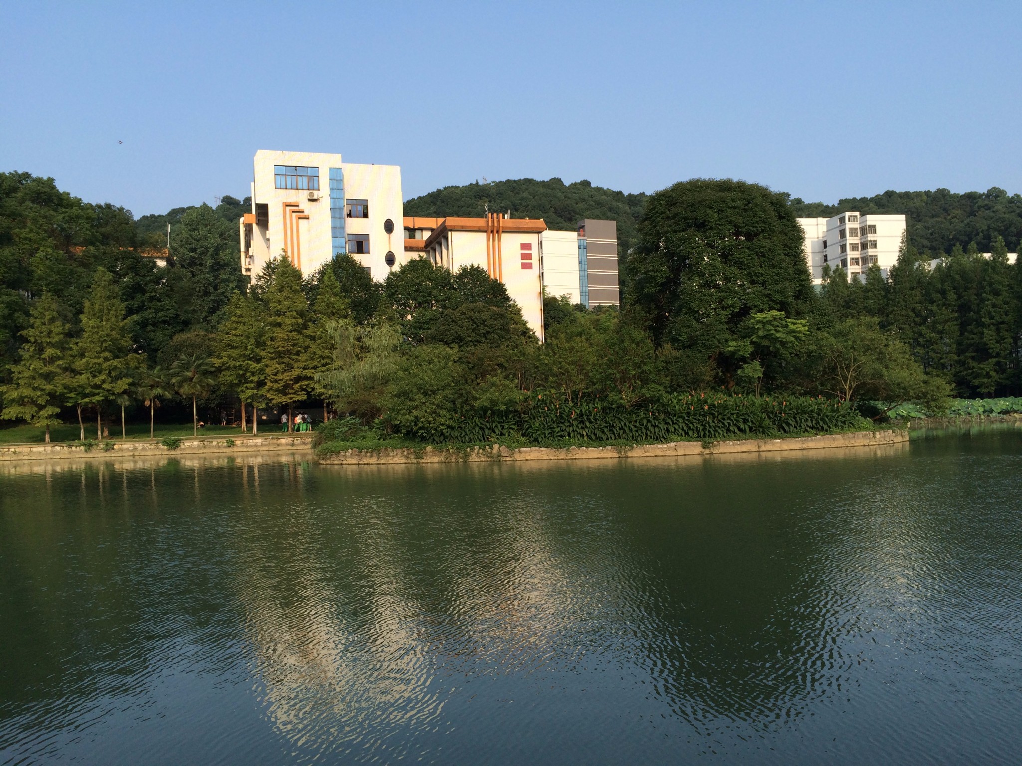 吉首大学砂子坳校区      