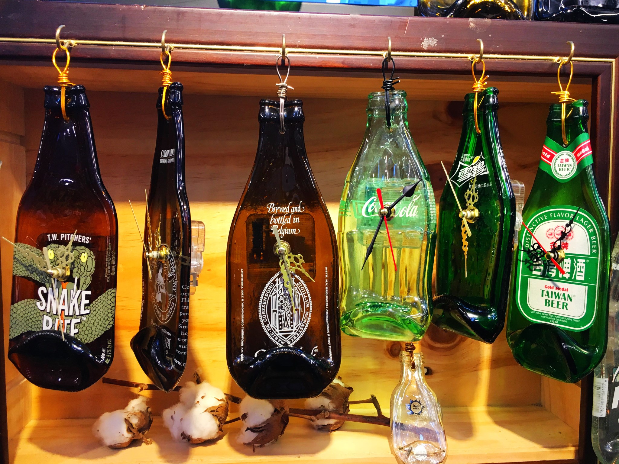 (大通证)、入台证以及台湾个人旅游签注G签。